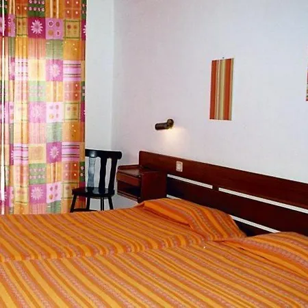 Iate Apart-hotel 3*