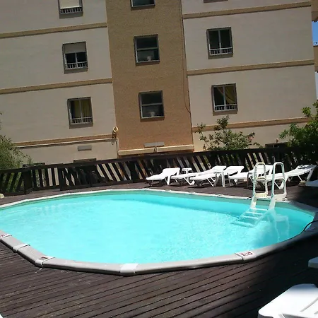 Iate Apart-hotel 3*